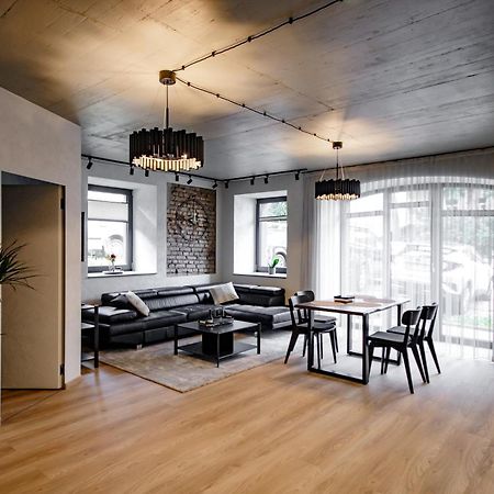 Hales Old Town Urban Apartments Вилнюс Екстериор снимка