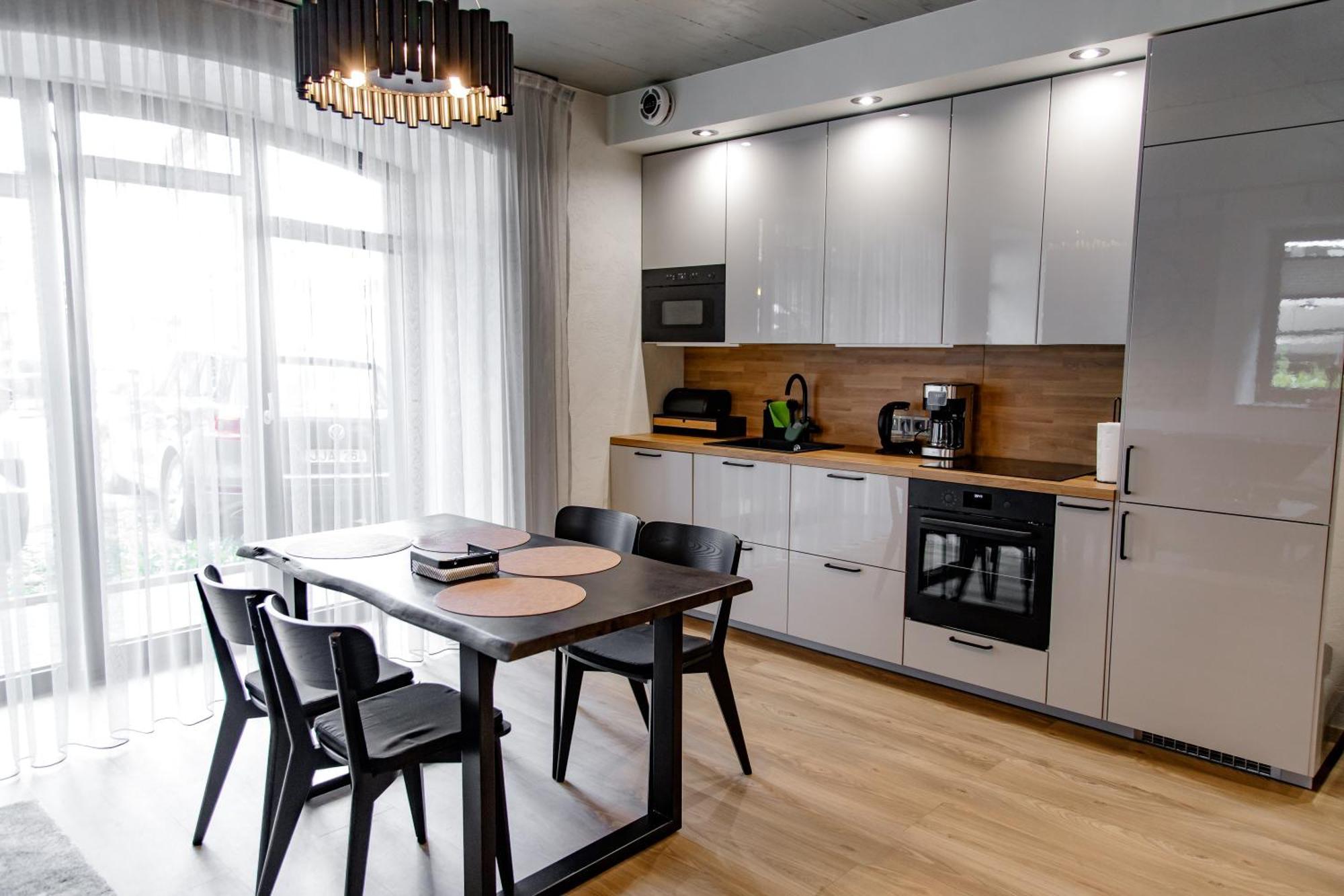 Hales Old Town Urban Apartments Вилнюс Екстериор снимка